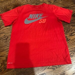 Nike SB Kids Shirt Dri Fit Size Large Red